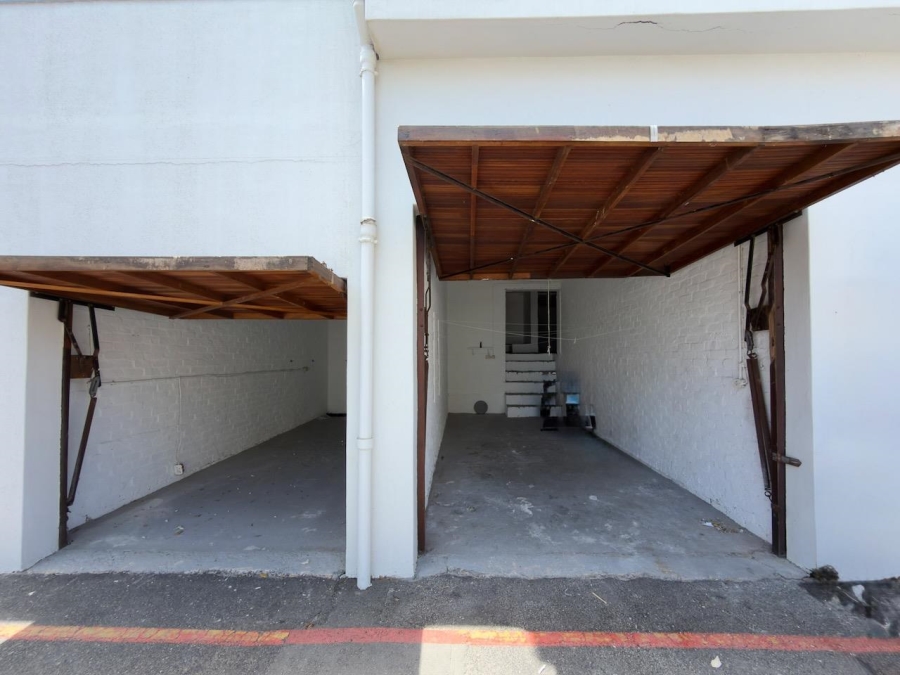 3 Bedroom Property for Sale in Table View Western Cape